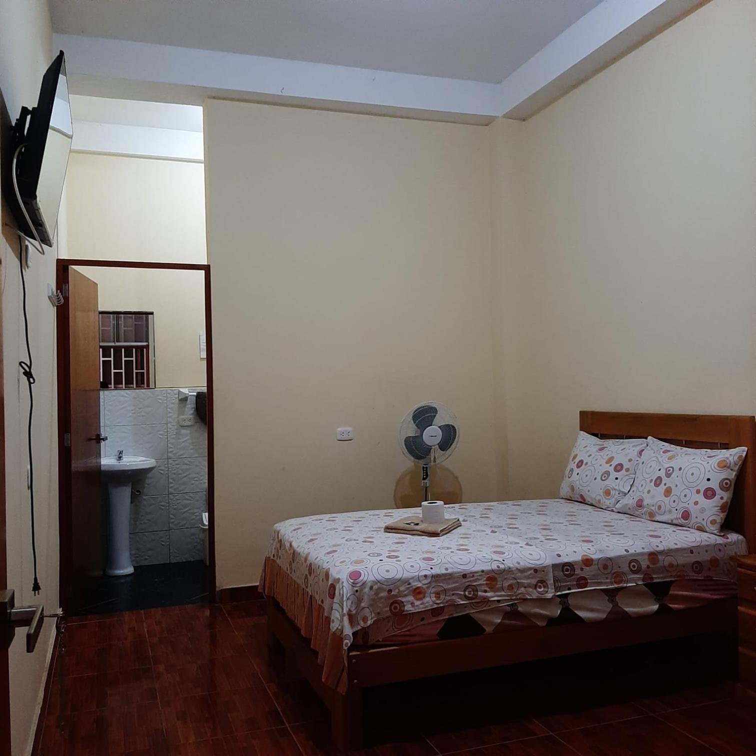 Savie Inn Pucallpa Buitenkant foto